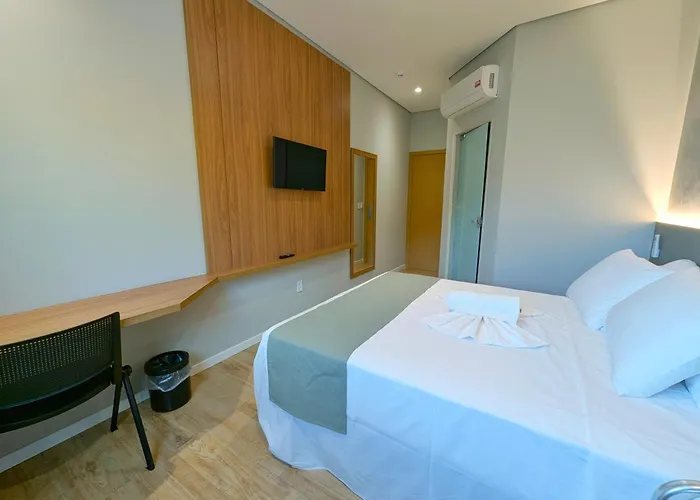 Hotel Jardim Iracema